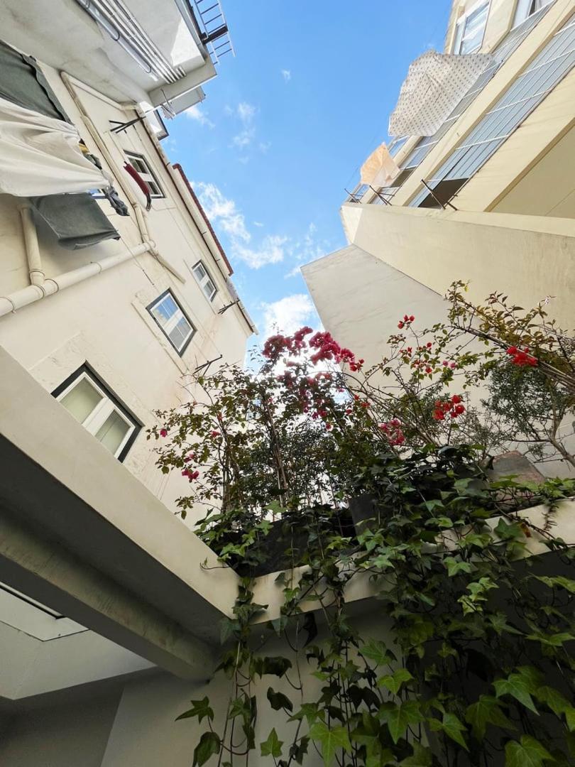 Guestready - Luxury With Private Terrace In Lapa Apartment Lisbon Exterior photo